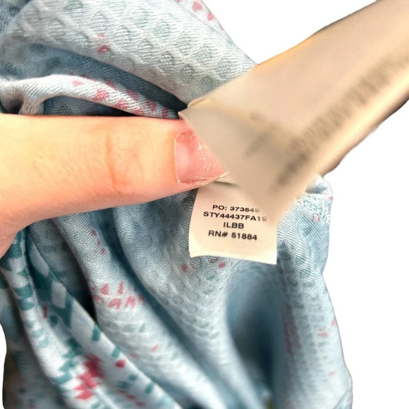 Patagonia Capilene Midweight Crewneck Top IceFall Big Sky Blue Size Medium - Picture 11 of 11